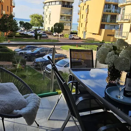 White Rose Luxury Balaton Apartmán